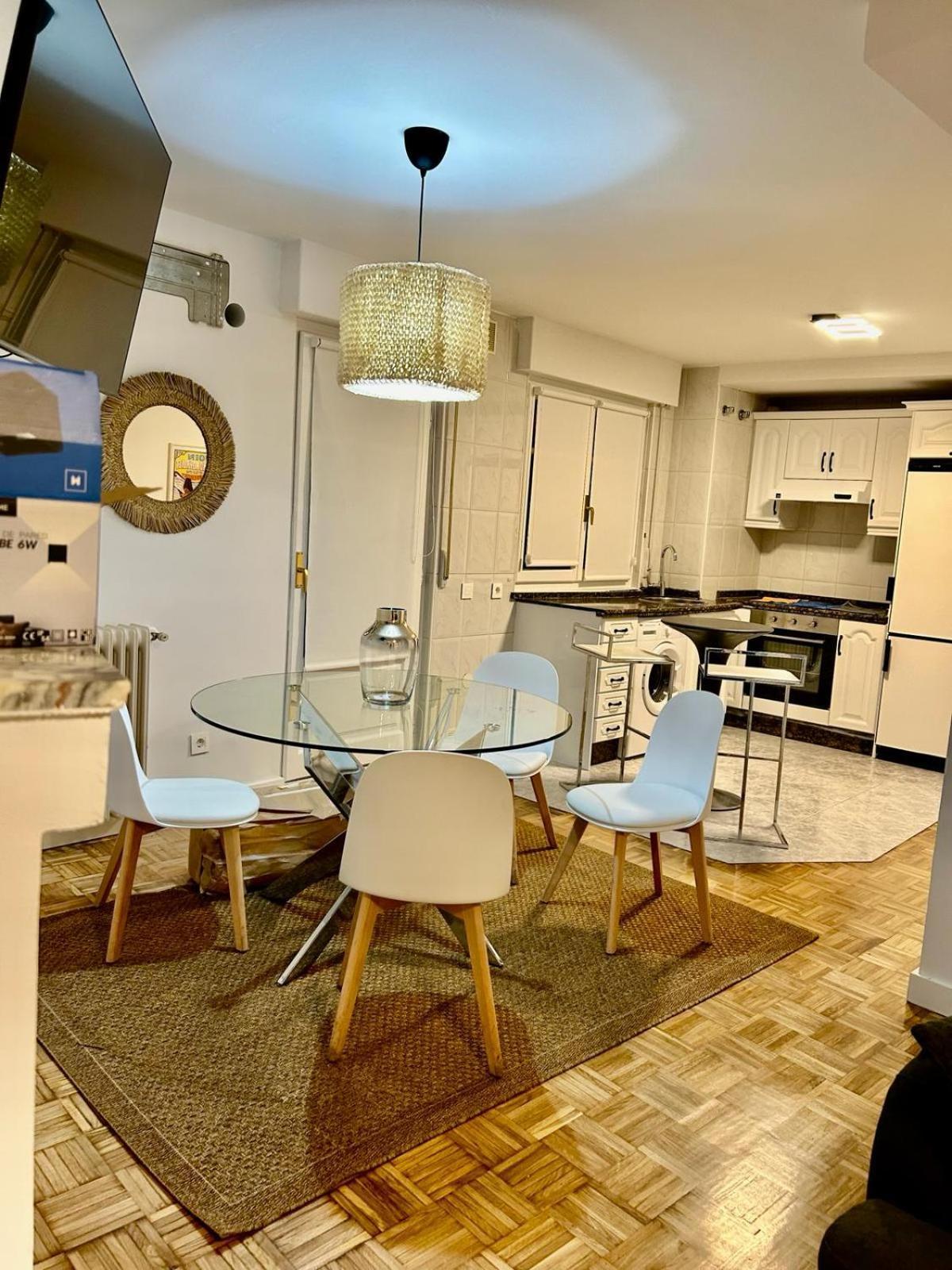 Apartamento Albany , Mno Dominguez Berrueta Leon Exterior photo